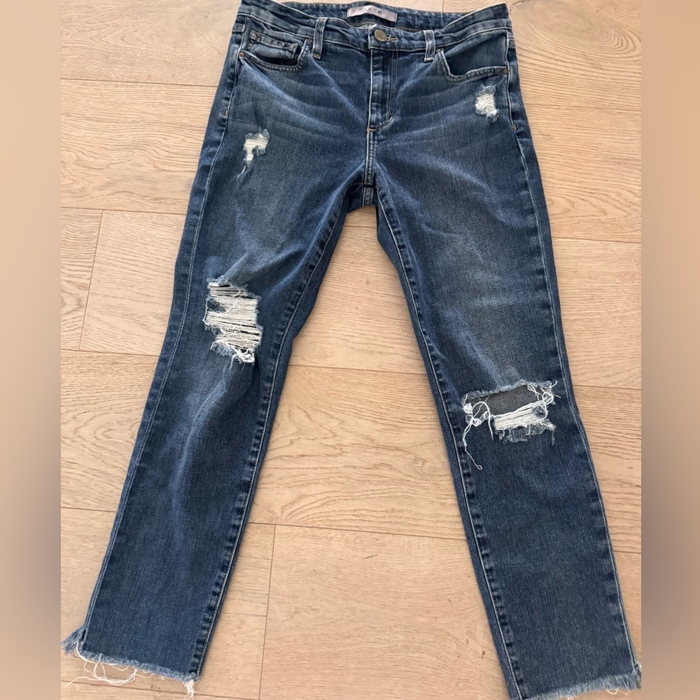Joeβs Boyfriend Slim Crop Distressed Jeans size 27